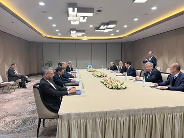 Réunion de consultation des ministres des A.E. iranien et ouzbek