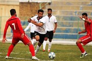 تیم فوتبال چادرملو اردکان بر خوشه طلایی ساوه غلبه کرد