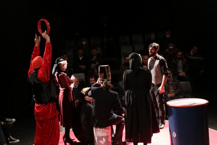 تئاتر ایران شاهد شکل‌گیری نسلی نو است/ کودتای ۲۸ مرداد در جشنواره تئاتر فجر
