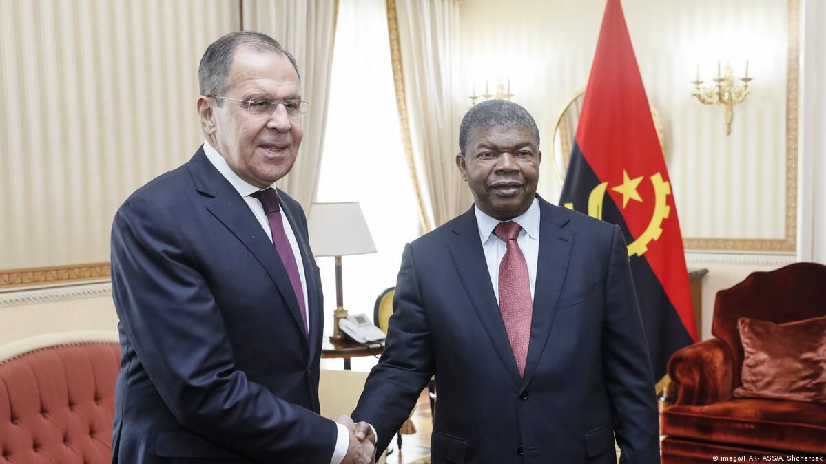 گسترش روابط روسیه و آفریقا/ لاوروف به آنگولا رفت