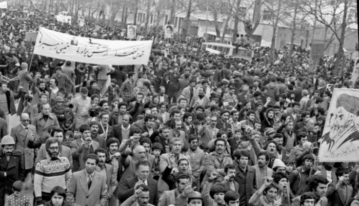 هفتم بهمن و ثبت یک روز تاریخی در بیرجند