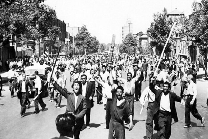 هفتم بهمن و ثبت یک روز تاریخی در بیرجند