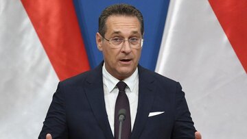  انتقاد مقام اتریشی از تصمیم آلمان برای ارسال تانک به اوکراین 