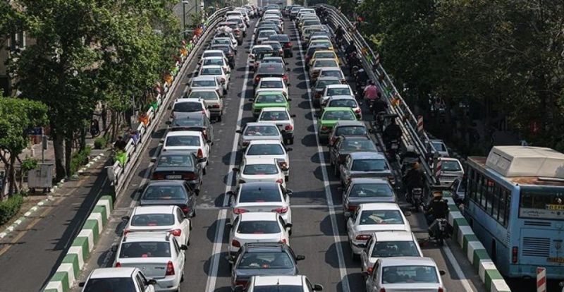 تغییر قیمت در کرایه‌های تاکسی‌ کرمان و دوگانگی حمایت از مردم یا رانندگان