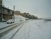 برف، برق ۲۱ روستای ملایر را قطع و راه ارتباطی ۴۸ روستا را مسدود کرد