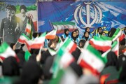 نوای انقلاب در خیابان‌های کرمان طنین‌انداز شد