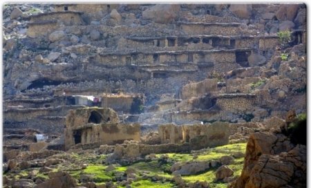 چگونه روستای پله کانی نیمدور گچساران خالی از سکنه شد
