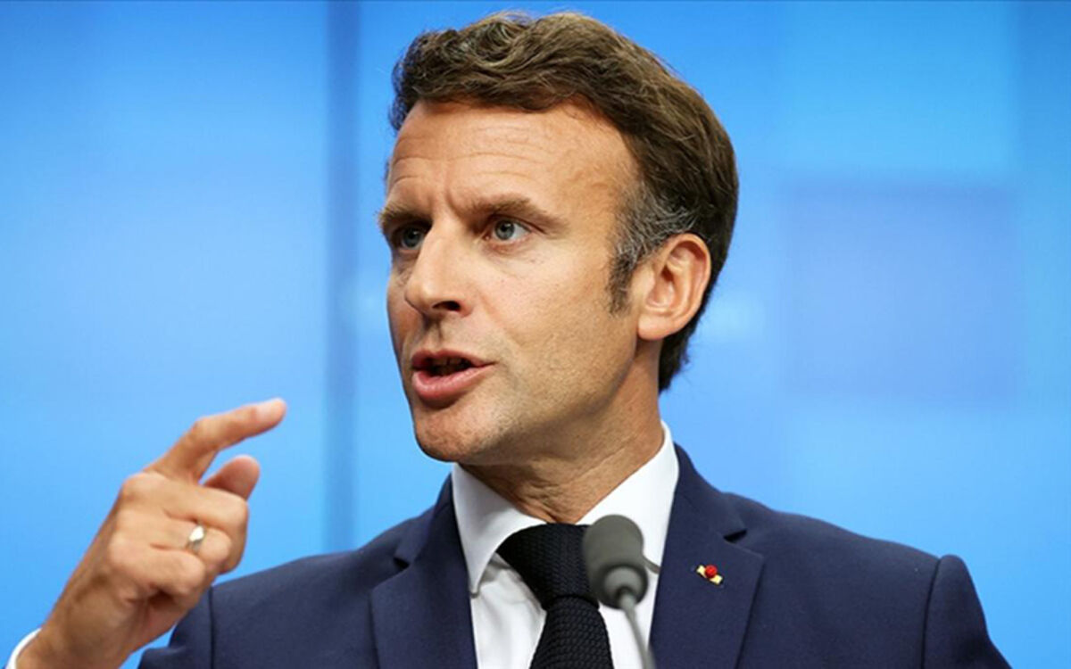 نماینده فرانسوی: مکرون کشور را به سوی دیکتاتوری می برد 