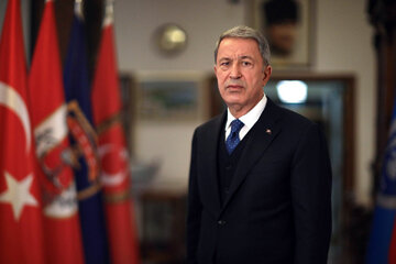 وزیر دفاع ترکیه: آنکارا از عادی سازی روابط باکو و ایروان حمایت می کند