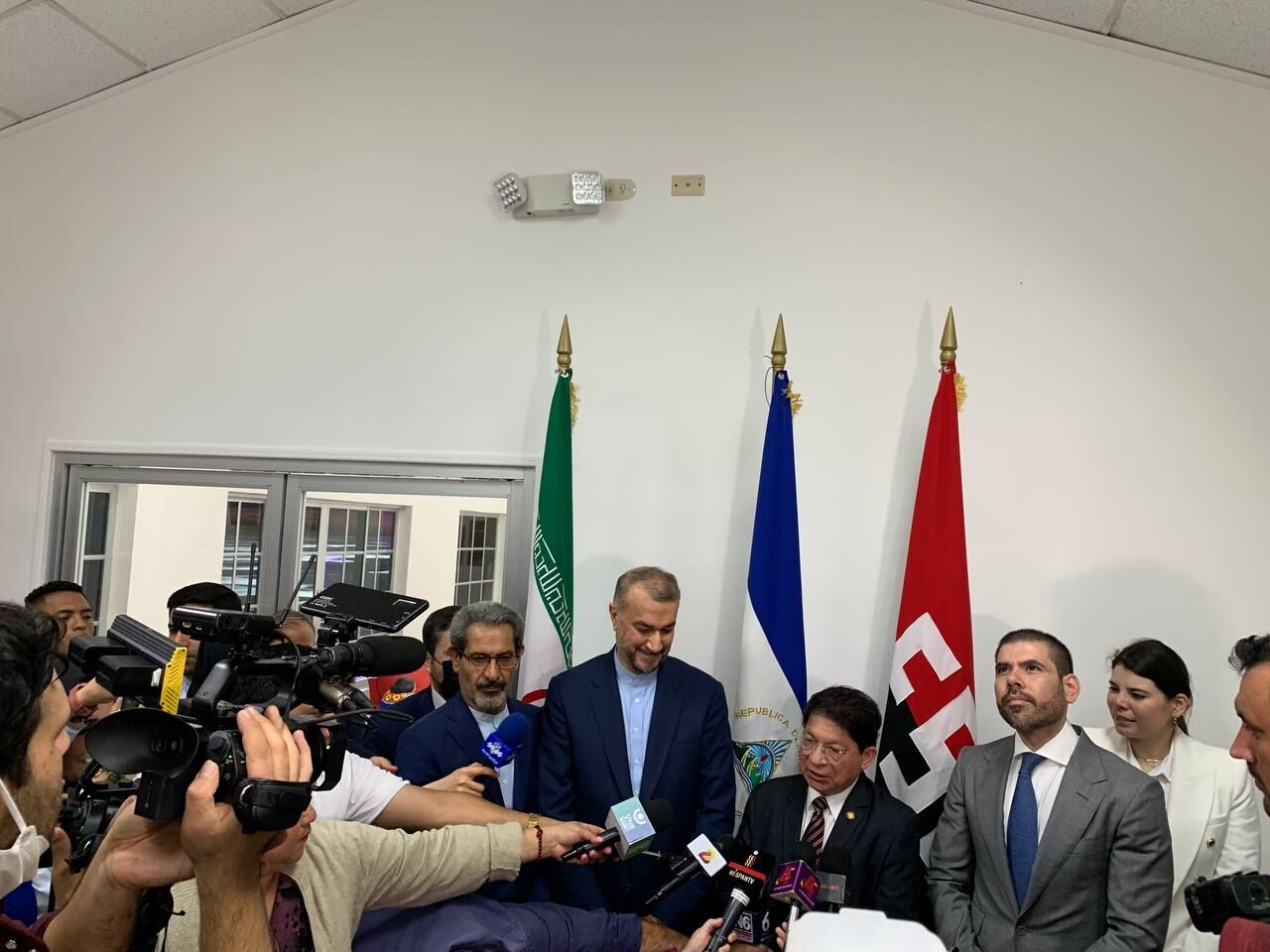وزير الخارجية الايراني يصل الى ماناغوا