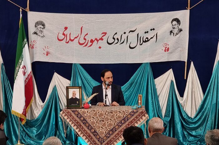 جمهوری اسلامی ۴۴ سال بجای هزینه گزاف سازش، هزینه کم مقاومت را پرداخت کرده است