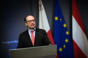 اتریش با پیوستن سریع اوکراین به اتحادیه اروپا مخالت کرد