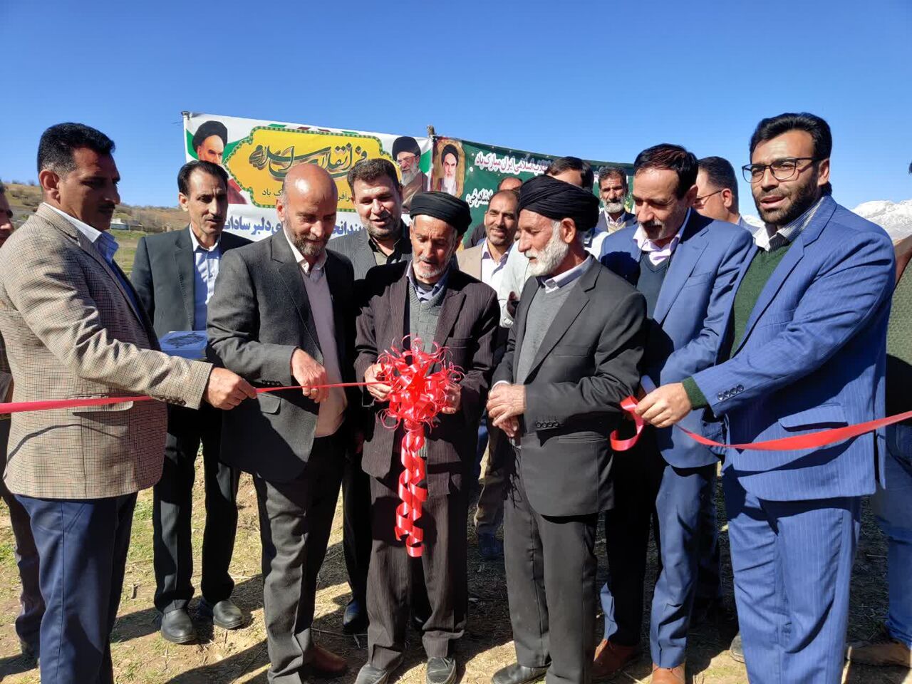 بند انحرافی روستای " دلبر سادات " شهرستان چگنی لرستان افتتاح شد