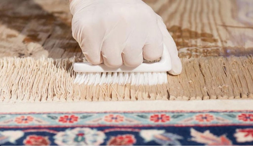بایدها و نبایدهای شستن فرش دستباف در منزل