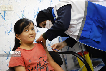 بیش از۸۰ هزار تبعه خارجی در خراسان رضوی واکسن سرخک و فلج اطفال دریافت کردند