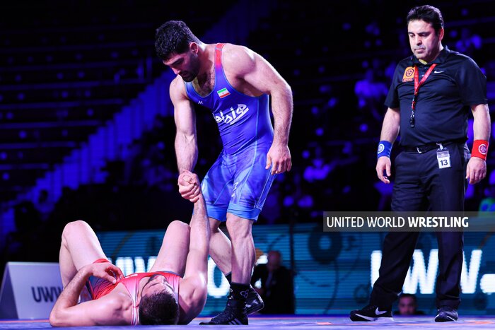 کار سخت غولکش ایرانی در جام تختی