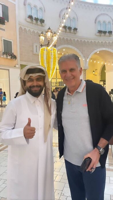 کت عنابی کیروش دل قطریها را میبرد؟/ ادامه مذاکره سرمربی پرتغالی در دوحه + فیلم