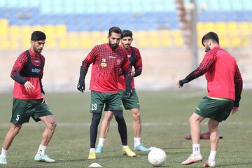 آماده‌باش برای دیدار با صنعت نفت؛‌ پرسپولیس بدون مصدوم به آبادان می‌رود