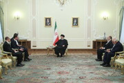 El presidente iraní advierte sobre el dominio del extremismo en Francia