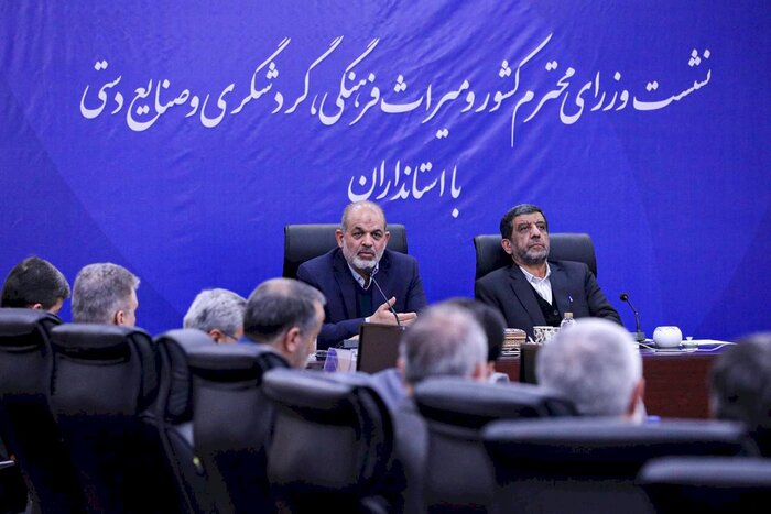 دستور رئیسجمهوری برای احداث بازارچه صنایعدستی در ورودی تمام شهرها