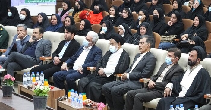 فرمانده دفاع مقدس:حفظ وحدت و تبعیت از ولایت فقیه رمز تداوم انقلاب اسلامی است