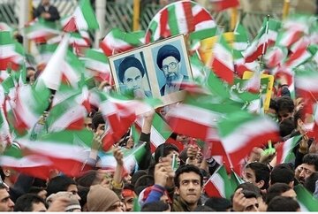 راهپیمایی باشکوه ۲۲ بهمن در ارومیه/ صدایی که فریاد شد
