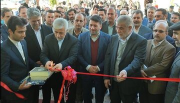 ساختمان فناوری شهید احمدی روشن با حضور وزیر ورزش و جوانان در یزد افتتاح شد