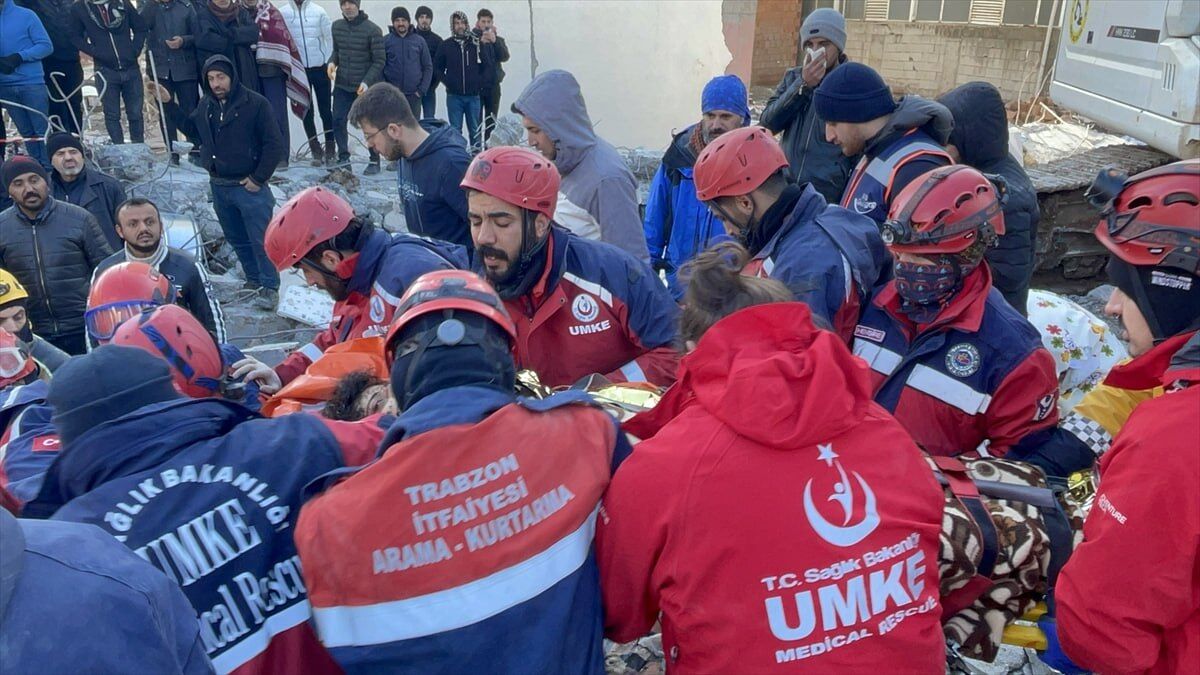 شمار قربانیان زلزله ترکیه به ۲۹ هزار و ۶۰۵ نفر رسید/ تداوم عملیات نجات