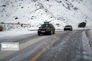 بازگشایی تمامی راه‌های اصلی و فرعی درگیر برف در مازندران