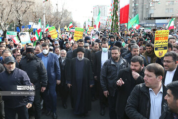 President Raisi attends 44th victory anniversary of Islamic Revolution