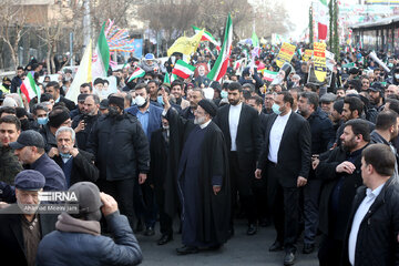 President Raisi attends 44th victory anniversary of Islamic Revolution