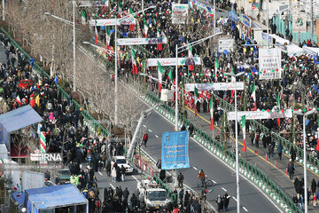 44e anniversaire de la Révolution islamique d’Iran : marche du 11 février à Téhéran