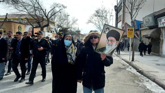 دلگرم به انقلاب در دمای زیر صفر سنندج 