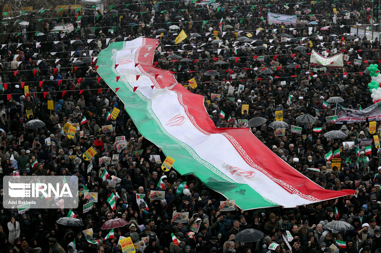 Iranians start marking victory anniversary of Islamic Revolution