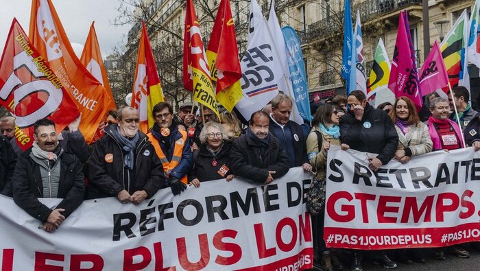 فرانس میں گزشتہ روز ہونے والے احتجاجی مظاہروں میں 20 لاکھ سے زائد افراد شریک تھے
