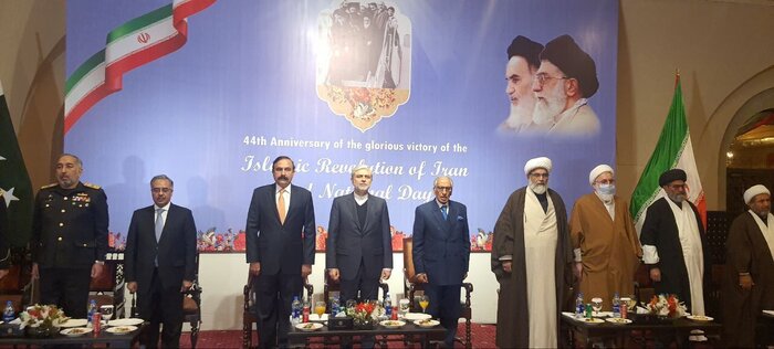 اسلام آباد میں ایران کے قومی دن کی منعقدہ تقریب میں پاکستانی حکام کی شرکت