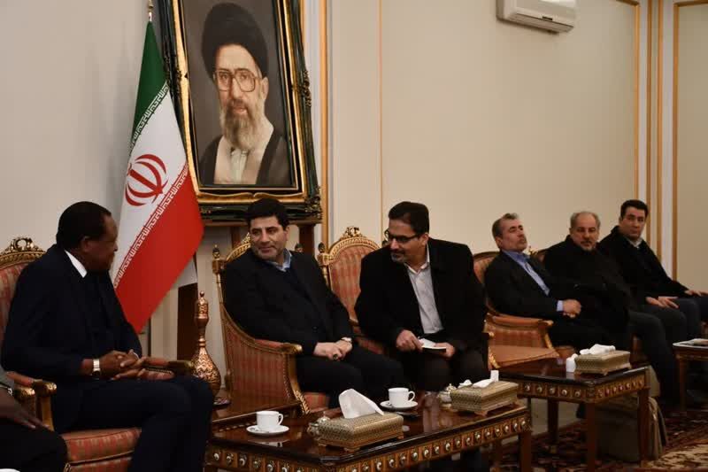 وزیر کشاورزی زیمبابوه: نیاز به ۲۰ هزار دستگاه تراکتور داریم وزیر کشاورزی زیمبابوه: نیاز به ۲۰ هزار دستگاه تراکتور داریم