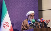 محمدی گلپایگانی: مشتریان کالاهای ایران در صف ایستاده‌اند