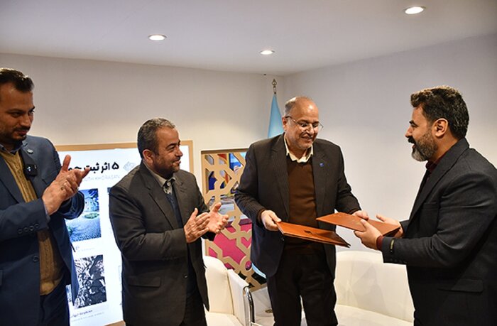 هشت تفاهمنامه در بخش گردشگری خراسان جنوبی امضا شد