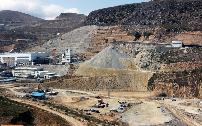 ناچیز بودن سهم بهشت معدنی، در اقتصاد آذربایجان شرقی