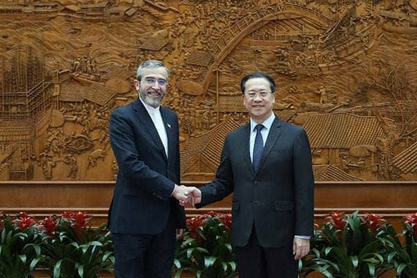 Stellvertretende Außenminister des Iran und Chinas treffen sich 