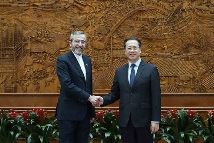 Los vicecancilleres de Irán y China se reúnen en Pequín