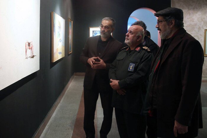 چهره مقاومت ملت ایران در آثار جشنواره هنرهای تجسمی فجر به تصویر درآمده است