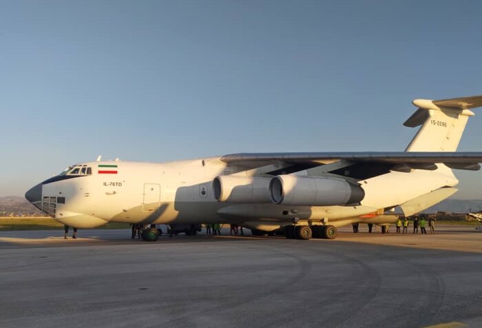 دهمین هواپیمای کمک های ایران به مردم زلزله زده سوریه در لاذقیه به زمین نشست