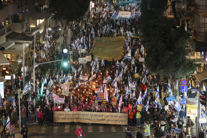 ادامه اعتراض‌ها علیه کابینه نتانیاهو / هزاران نفر در فلسطین اشغالی تظاهرات کردند