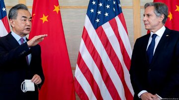 پکن: فشار و اتهام زدن آمریکا بر روابط چین و روسیه را نمی‌پذیریم