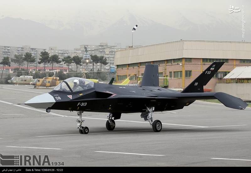 L’Iran fabrique son avion de chasse sans pilote