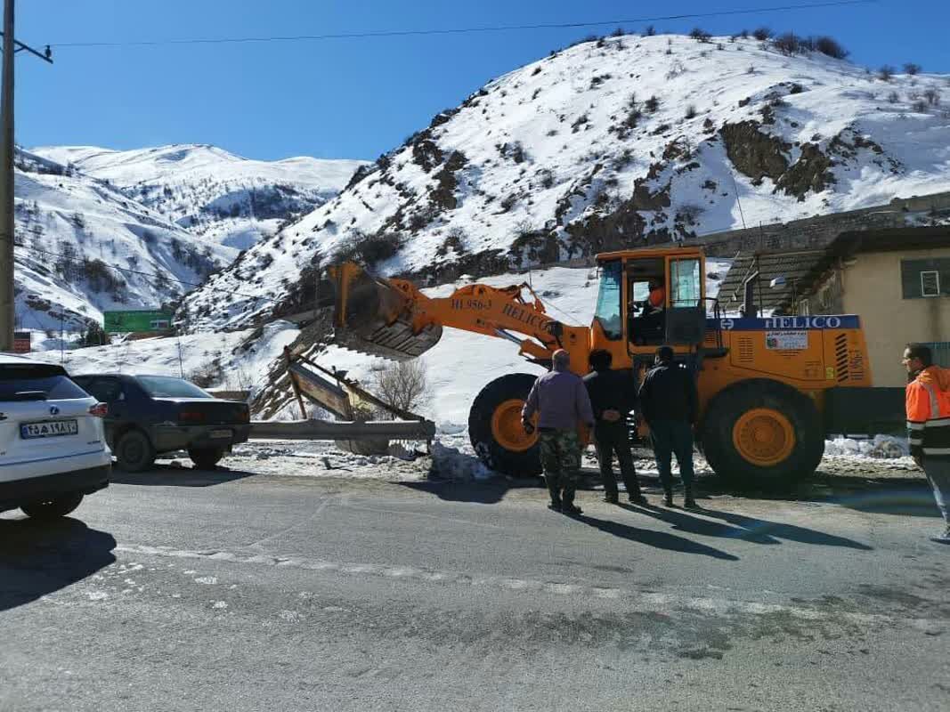 حدود ۲هزار و۶۰۰ متر مربع از اراضی ملی بستر رودخانه حفاظت شده چالوس آزاد سازی شد