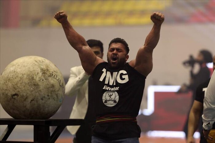 پایِ درد و دل قویترین مرد جهان؛ همه جوایز برای بدهیها خرج میشود