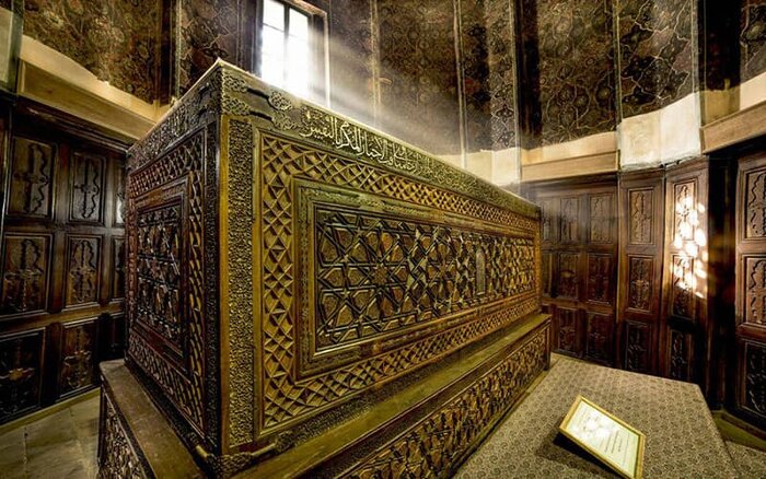 گنبد الله الله، تجلی ذکر صفویان در اردبیل
